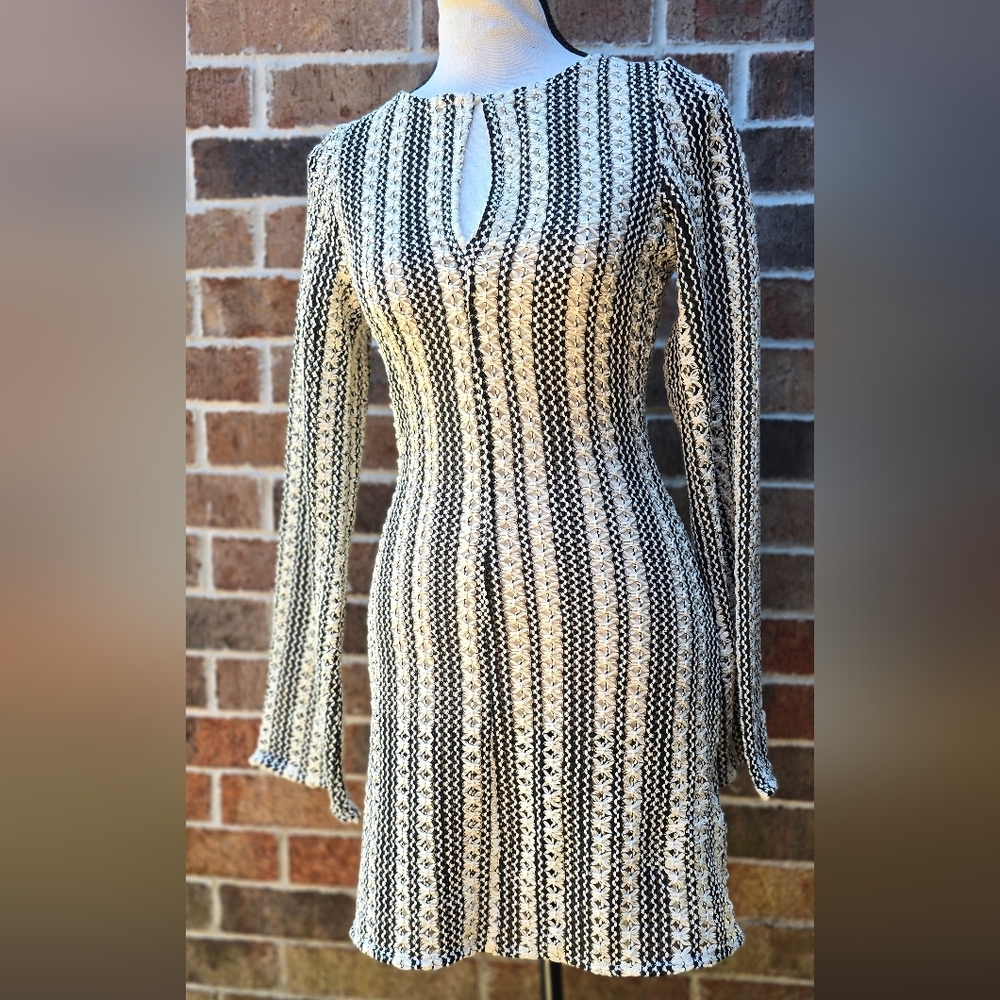 Vici Black and White Knit Striped Dress Small